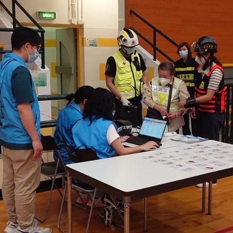 2023澳门六开彩天天免费下载|掌握趋势轻松应对市场变化_生存版.4.457